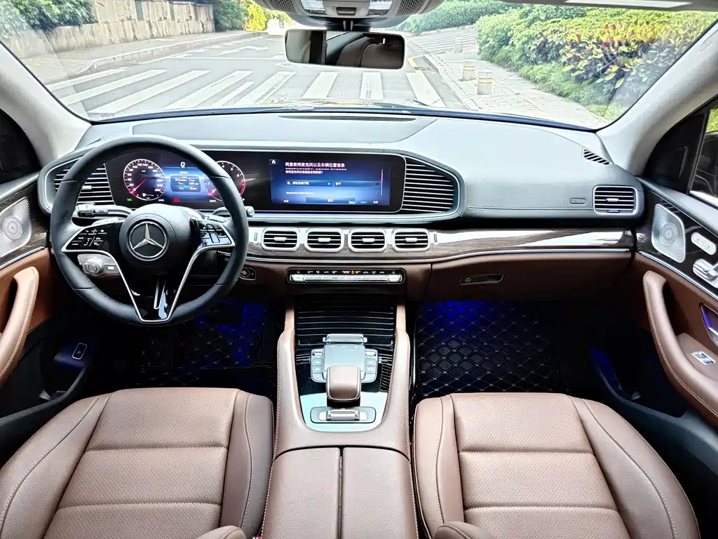 Mercedes-Benz GLE (Import) — миниатюра 7