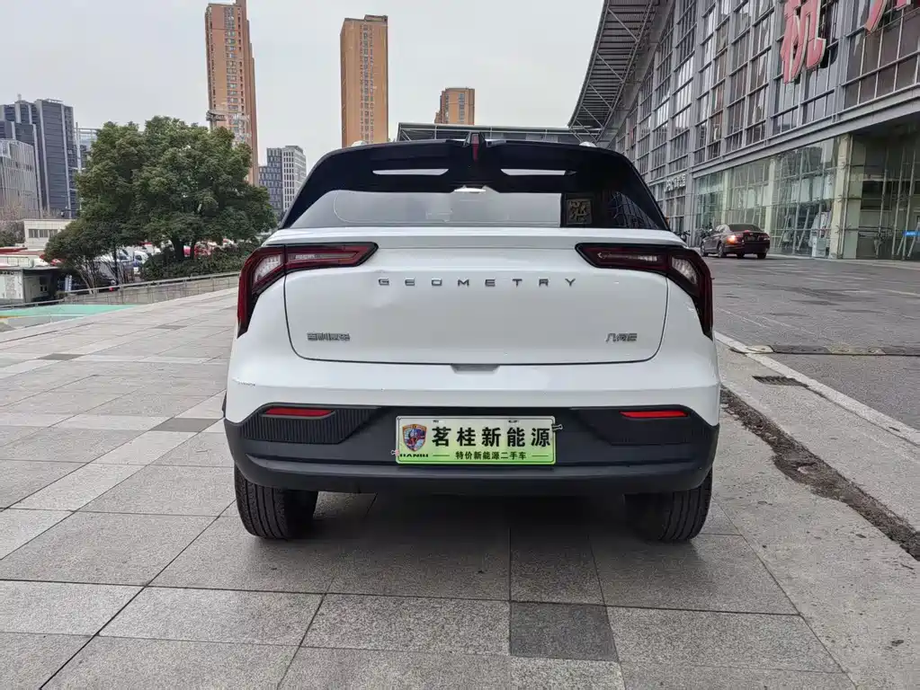 GEELY GEOMETRY E FIREFLY