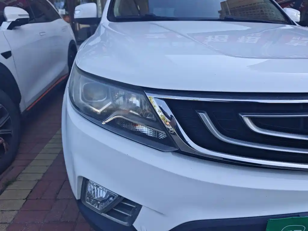 Geely Vision X6 — миниатюра 7