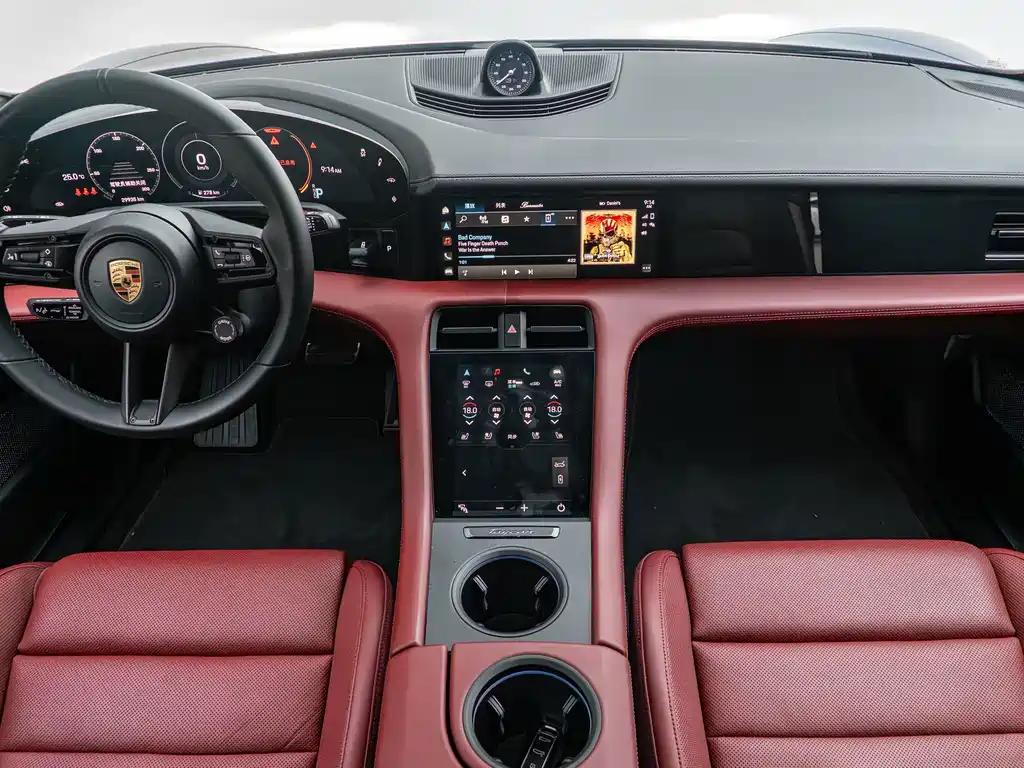 Porsche Taycan — миниатюра 19