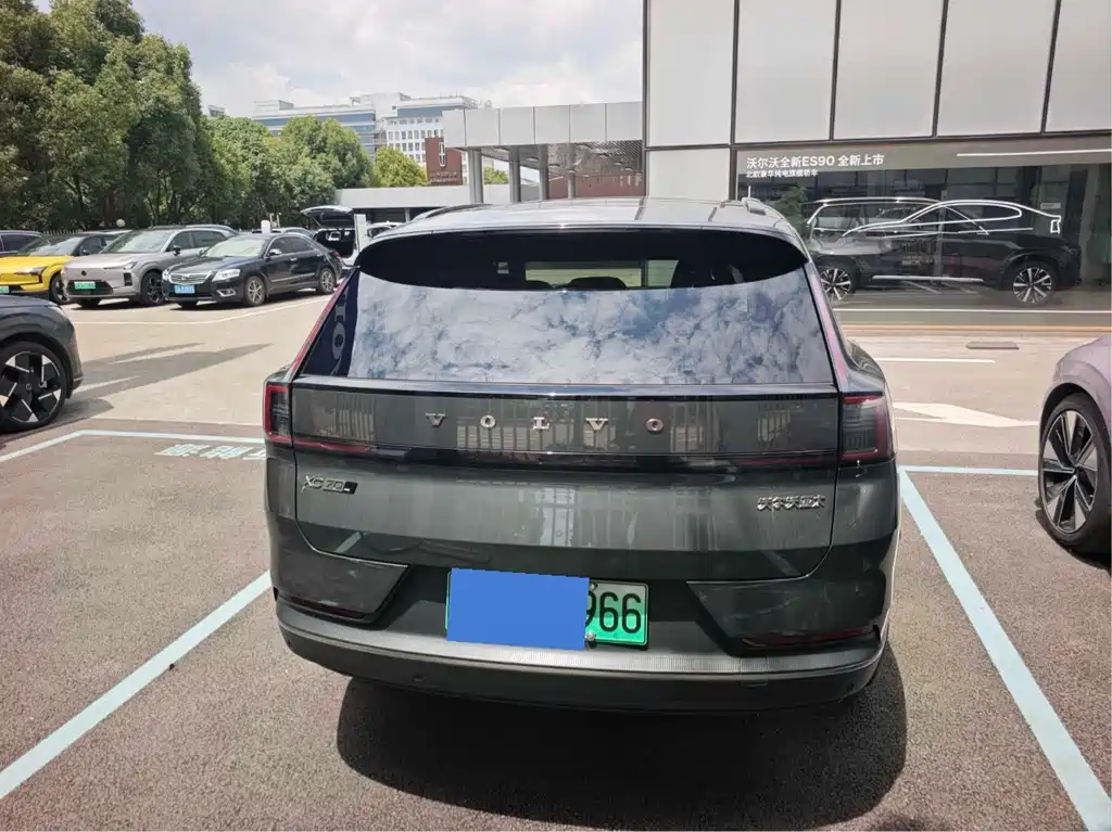 Volvo гибрид Volvo XC70 plug-in — миниатюра 6