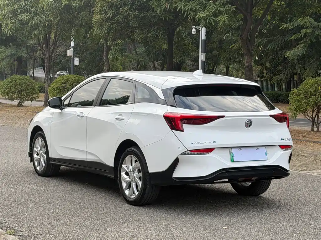 BUICK SLIGHTLY BLUE 6