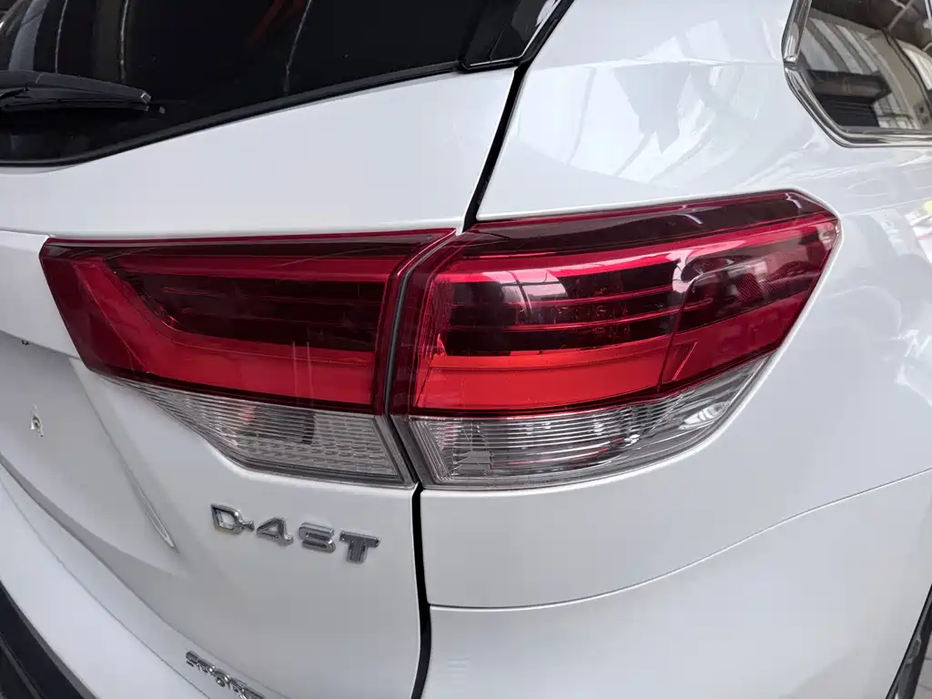 Toyota Highlander — миниатюра 20