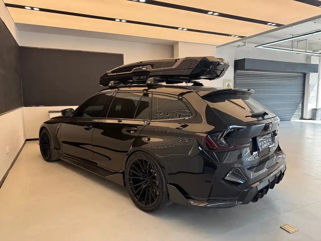 BMW M3 2024 3.0T