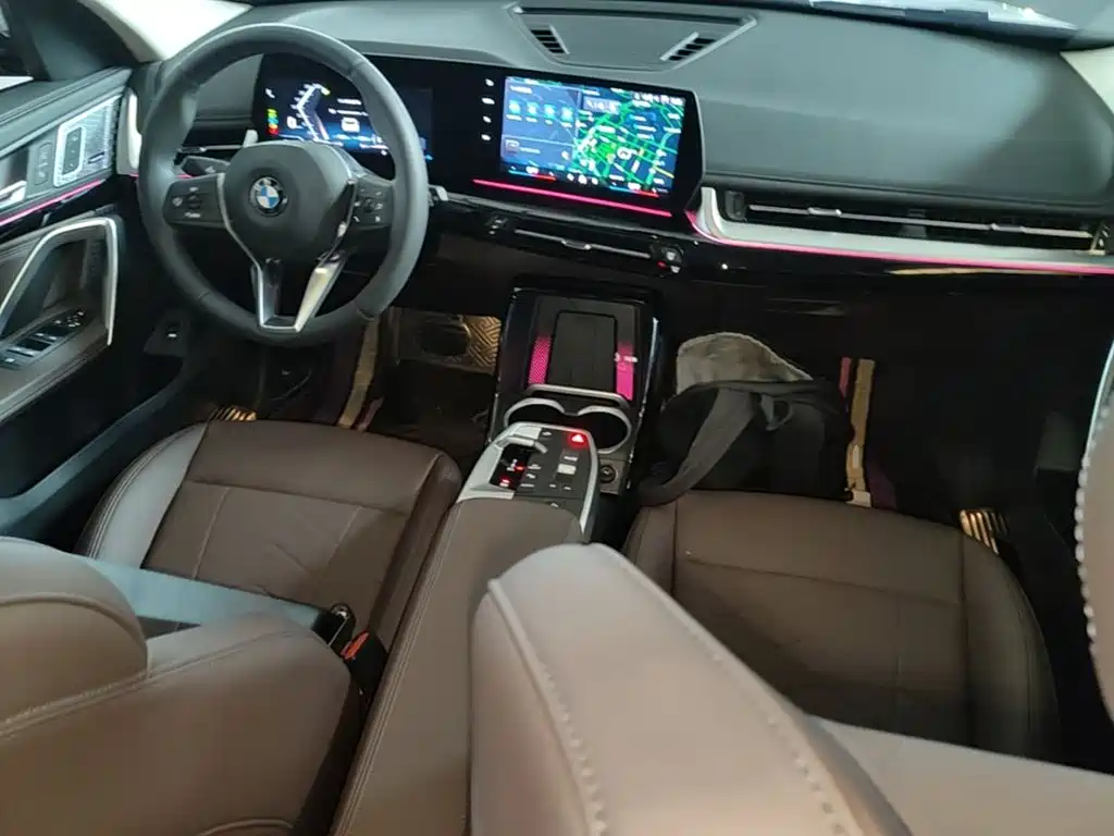 BMW X1 — миниатюра 10