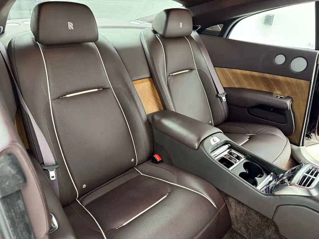 Rolls-Royce Wraith — миниатюра 23
