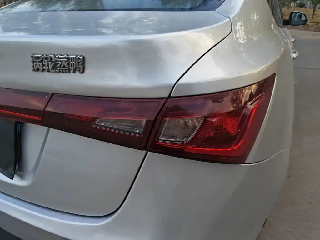 MG MG GT — миниатюра 8