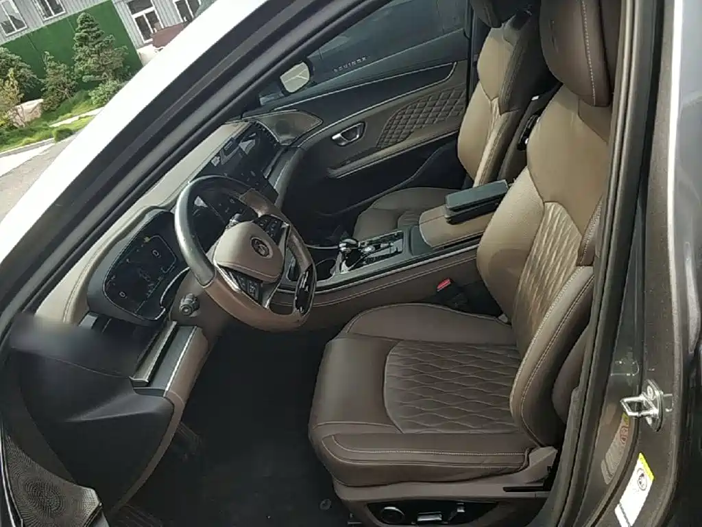 BYD Han — миниатюра 15