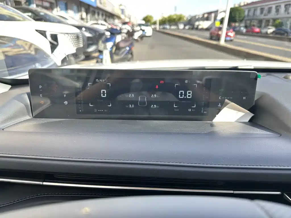 Changan Eado 2025 1.5T 500Bar Luxury