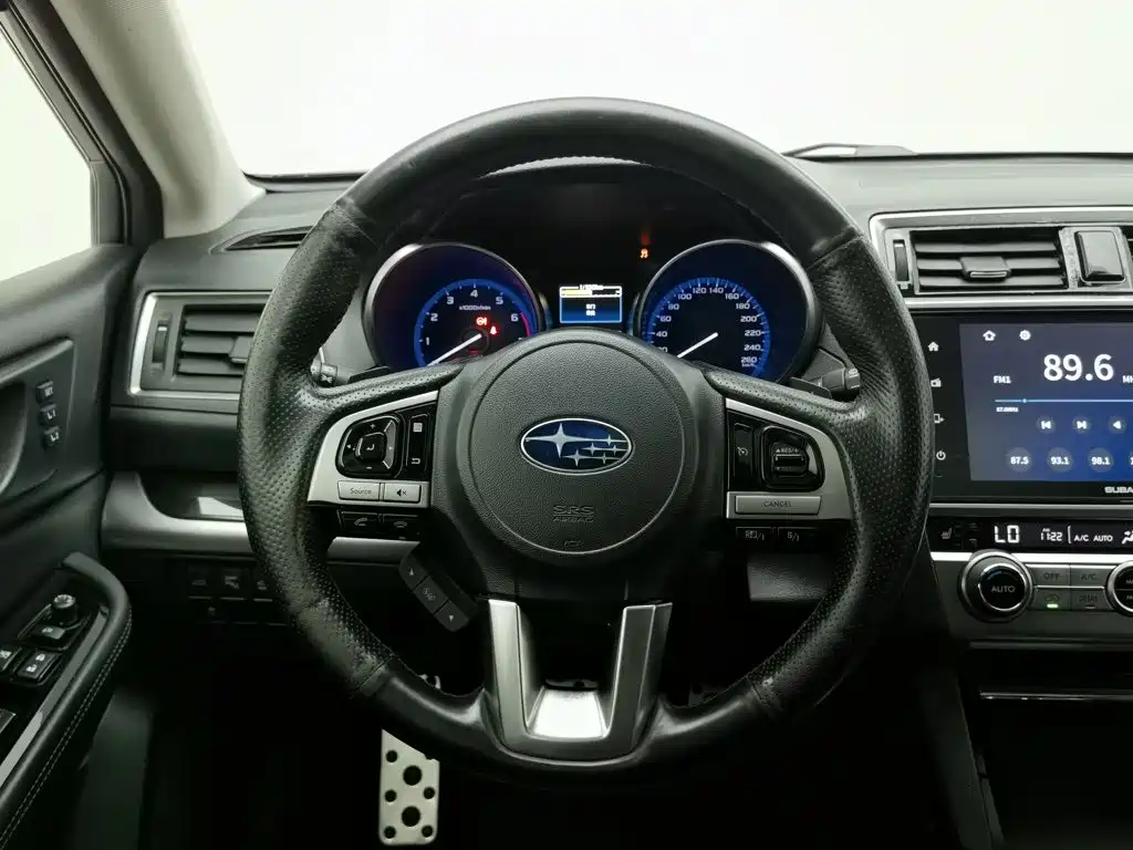 Subaru Outback — миниатюра 11
