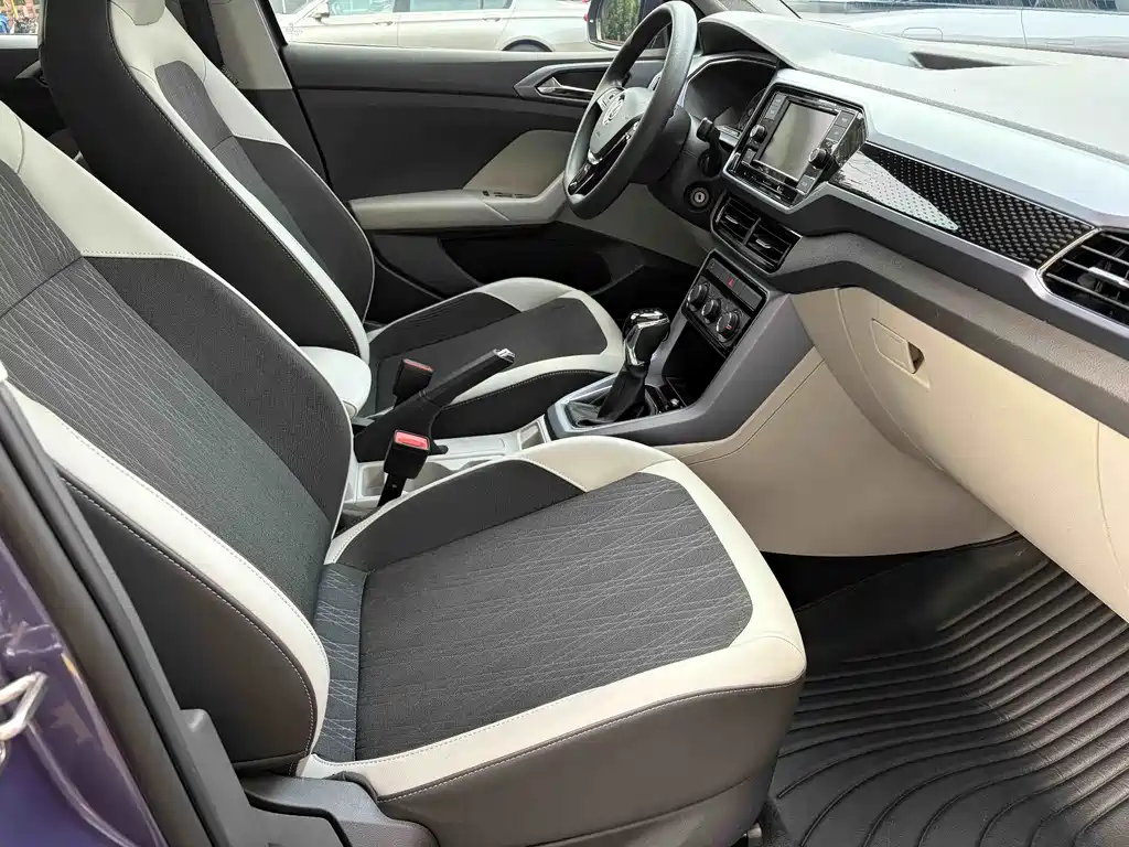Volkswagen T-Cross — миниатюра 15