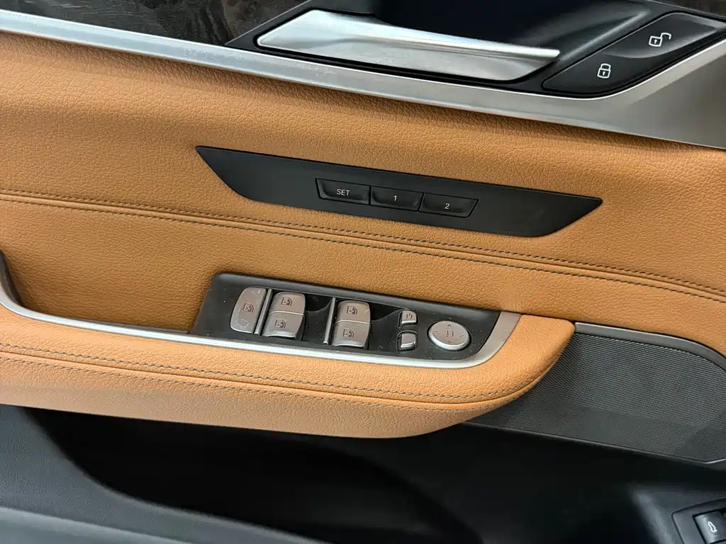 BMW 6 Series GT — миниатюра 8