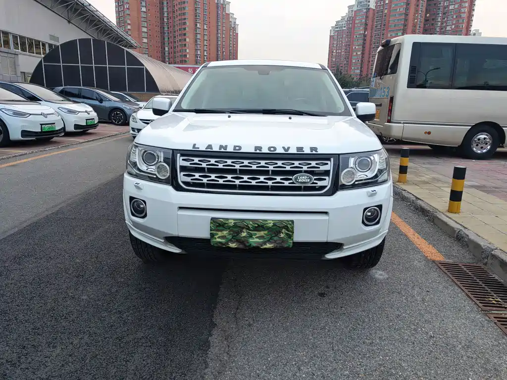 Land Rover Freelander 2 — миниатюра 2