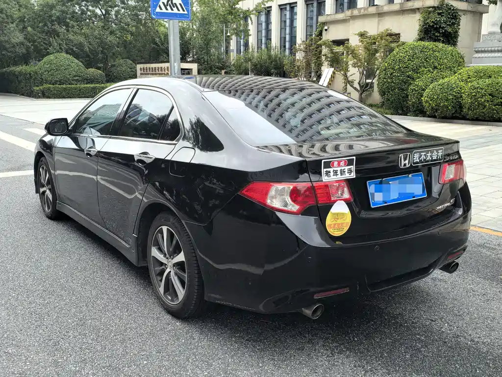 Honda Spirior — миниатюра 4