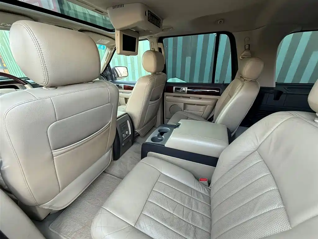 Lincoln Navigator 2005 5.4L