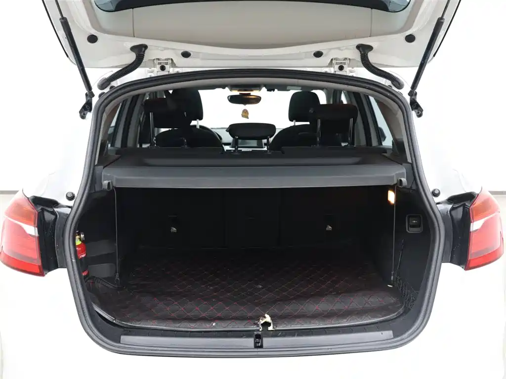 BMW 2 SERIES STATION WAGON