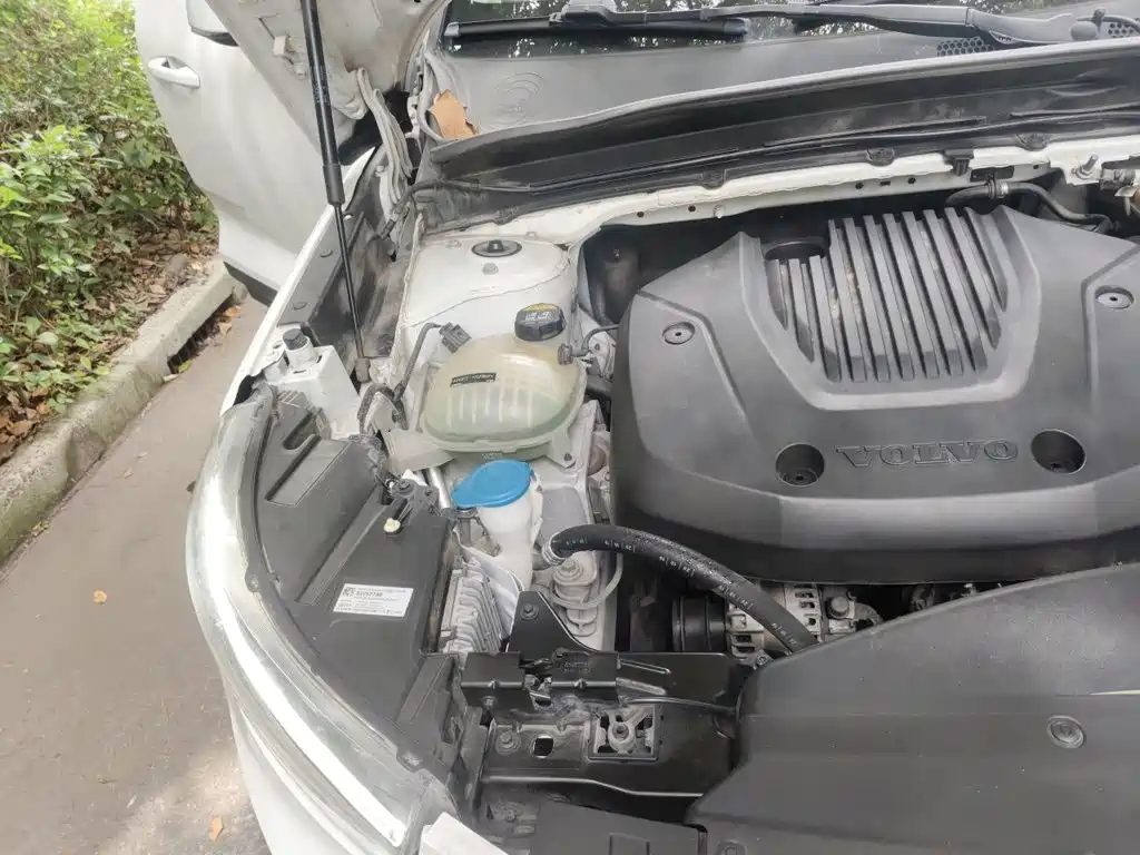 Volvo XC40 — миниатюра 21
