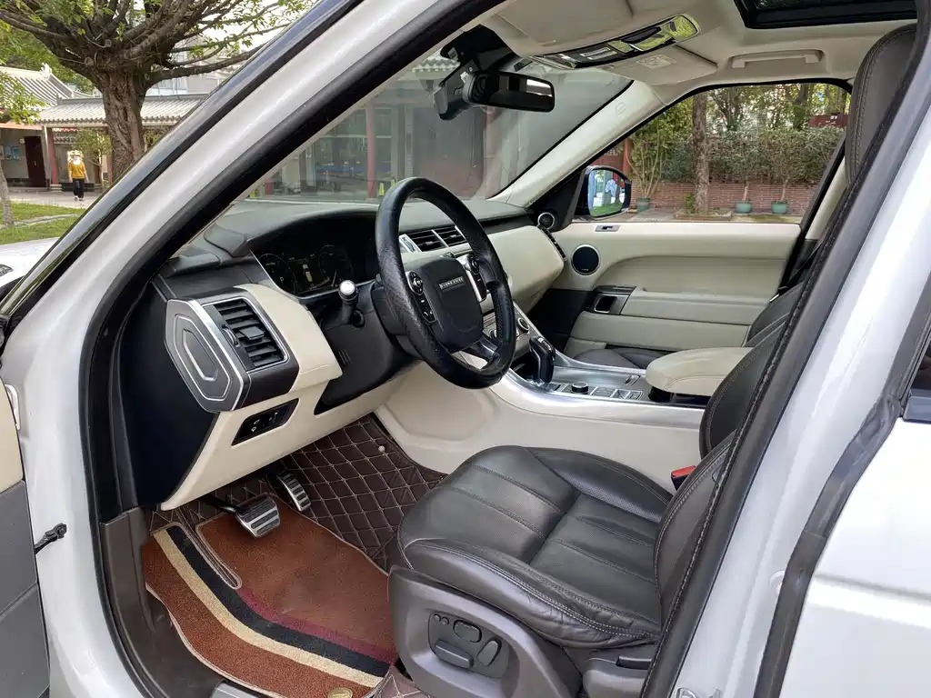Land Rover Range Rover Sport 2014 3.0 SC V6 HSE DYNAMIC