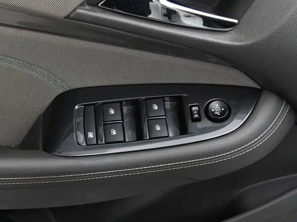 Chevrolet Malibu — миниатюра 9