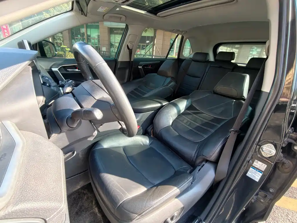 TOYOTA RAV4 RONGFANG