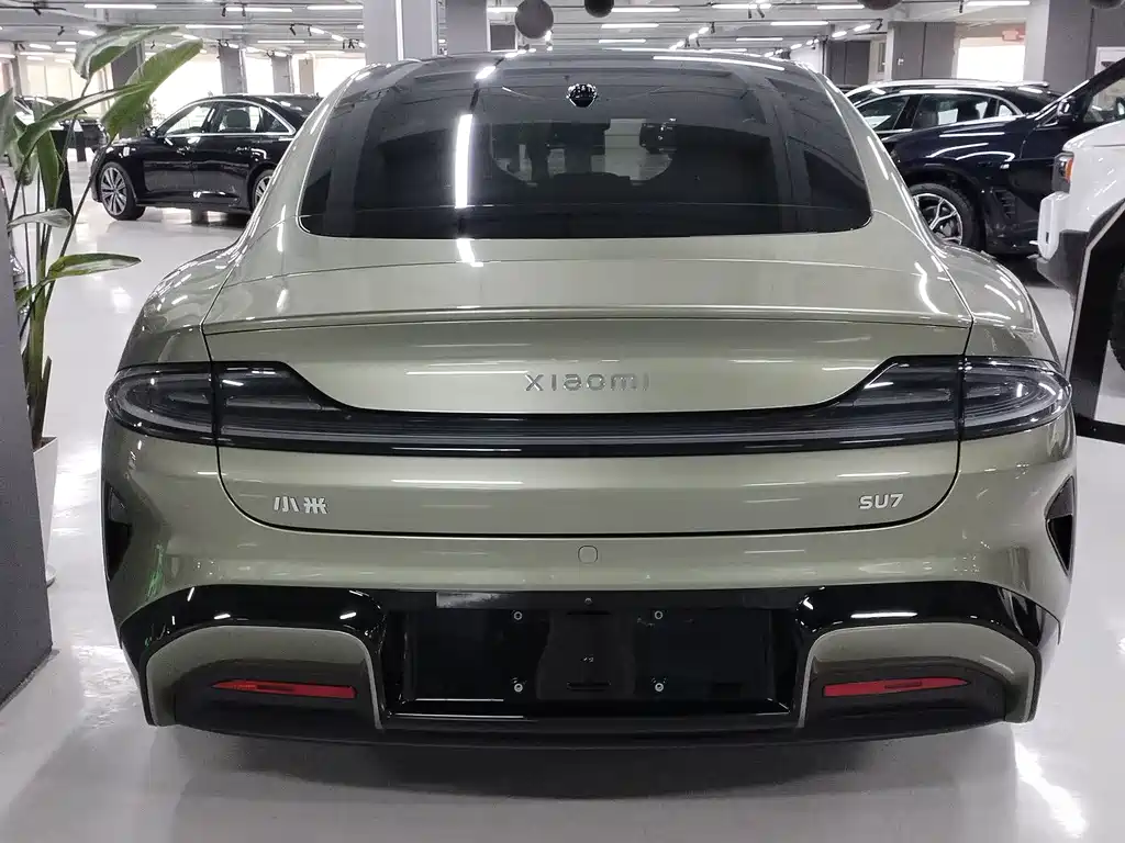 XIAOMI CAR XIAOMI SU7
