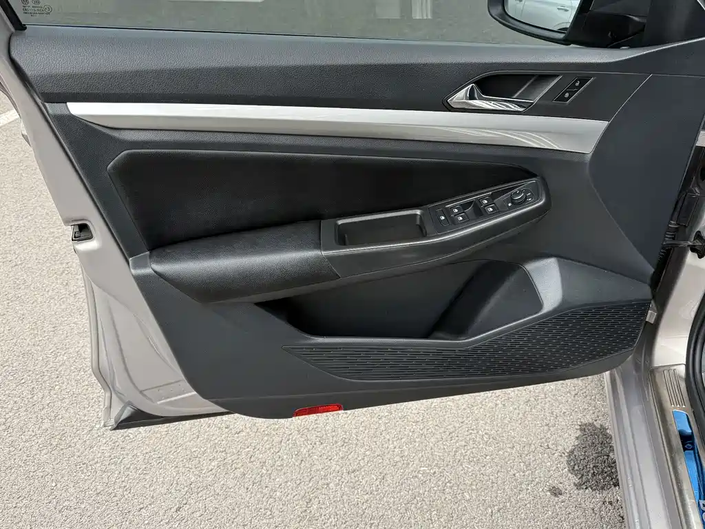 Volkswagen Bora — миниатюра 11