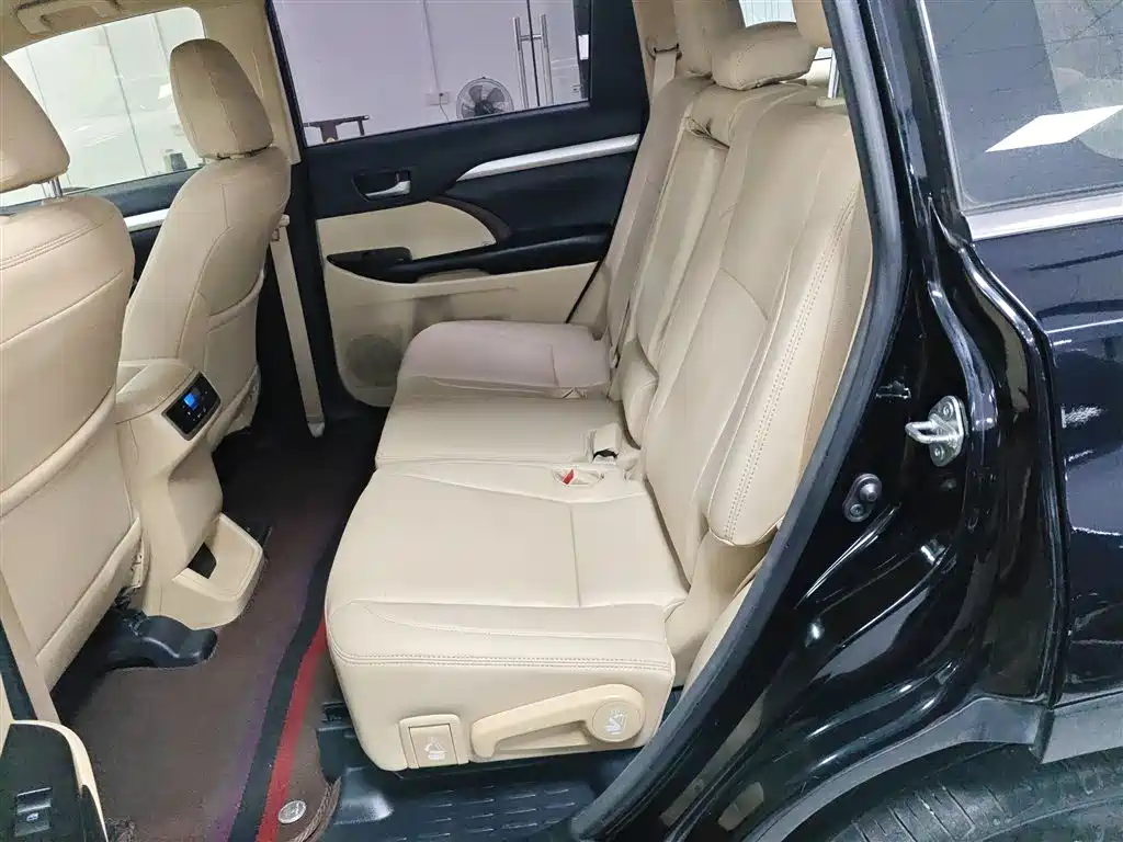 Toyota Highlander — фотографии объявления, Фото 13