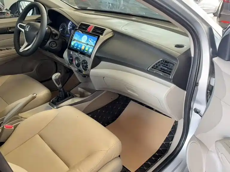 Honda City Classic — миниатюра 8