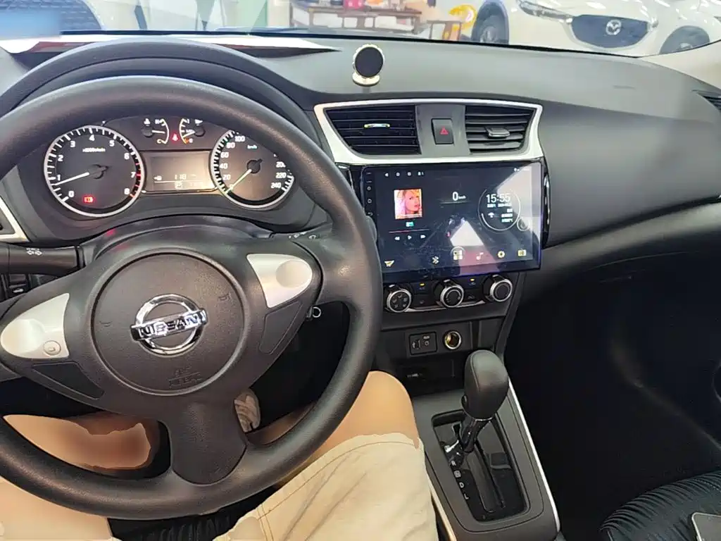Nissan Sylphy — миниатюра 3