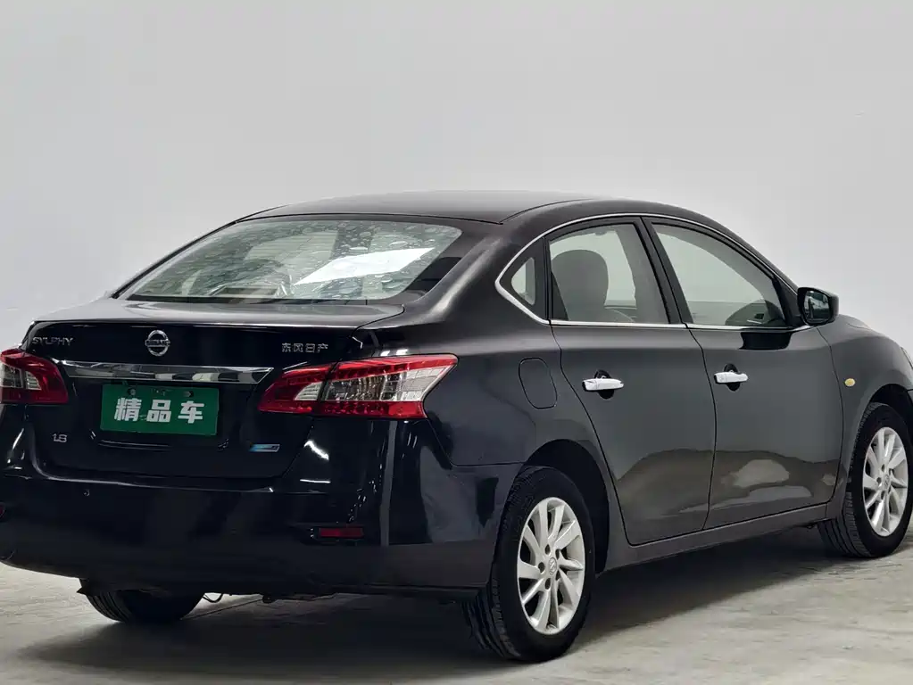 Nissan Sylphy — миниатюра 4