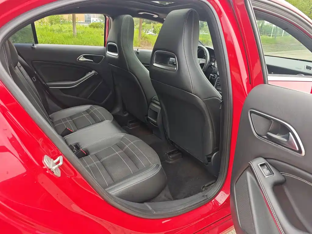 Mercedes-Benz A-Class (Import) — миниатюра 16