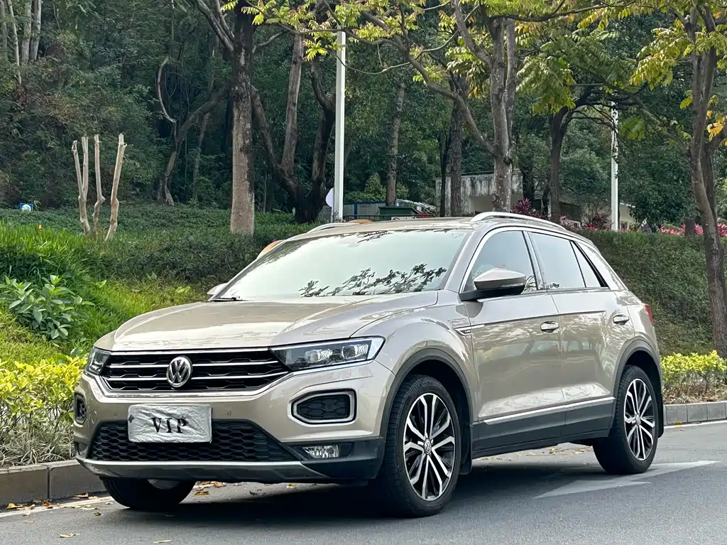 Volkswagen T-Roc 2019