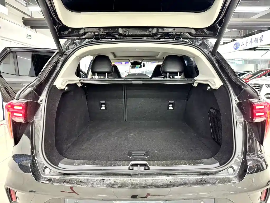 Lynk & Co 01 2.0TD 2WD Global Pro, фото 12