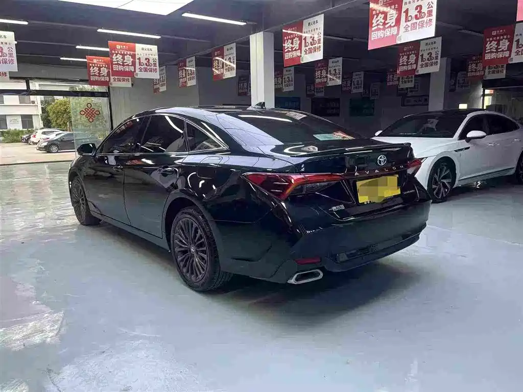 Toyota Avalon — миниатюра 6
