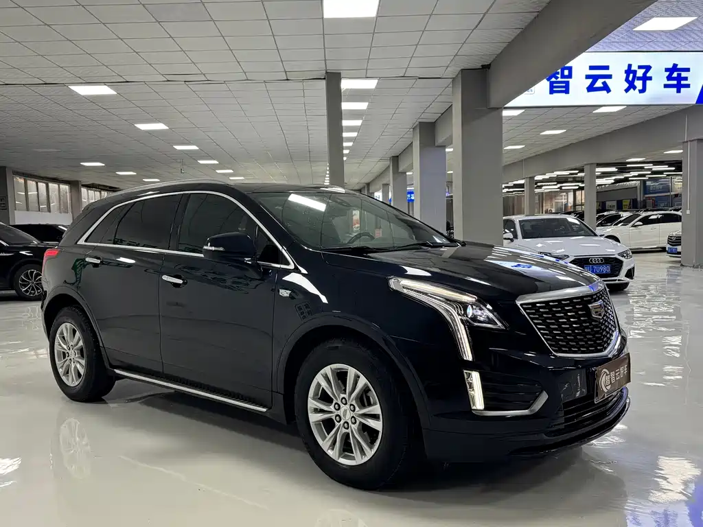 Cadillac XT5 — миниатюра 3