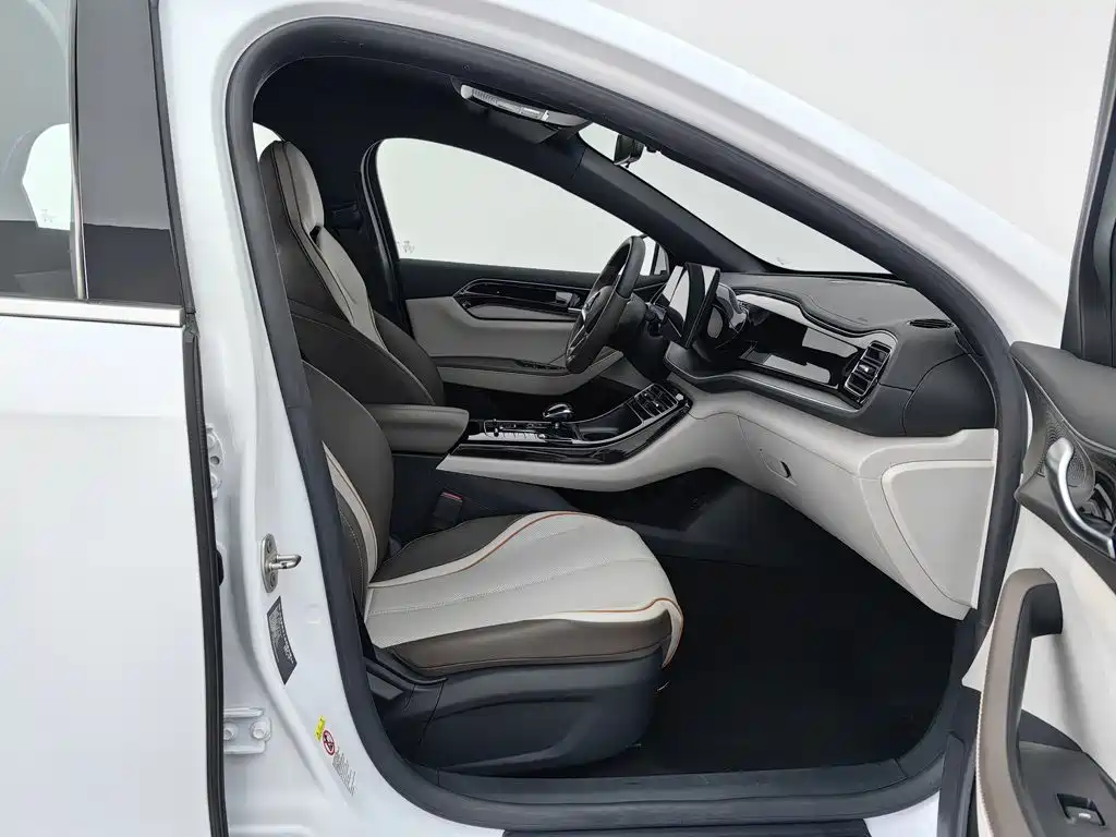 BYD Qin PLUS — миниатюра 23