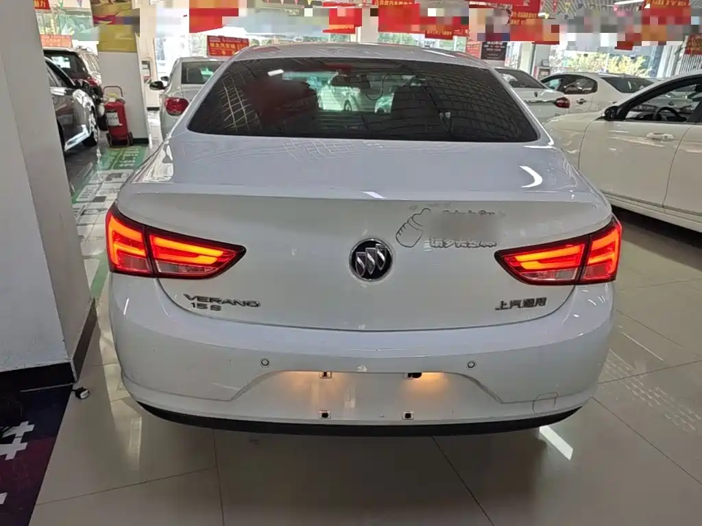 Buick Verano — миниатюра 6