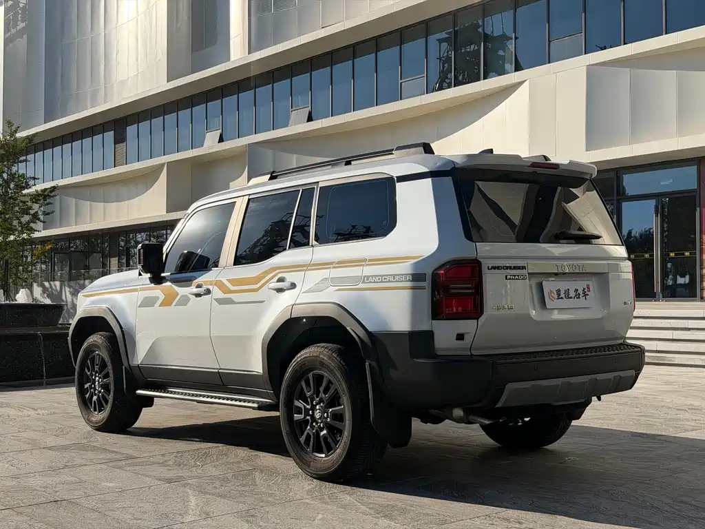 Toyota Prado — миниатюра 7