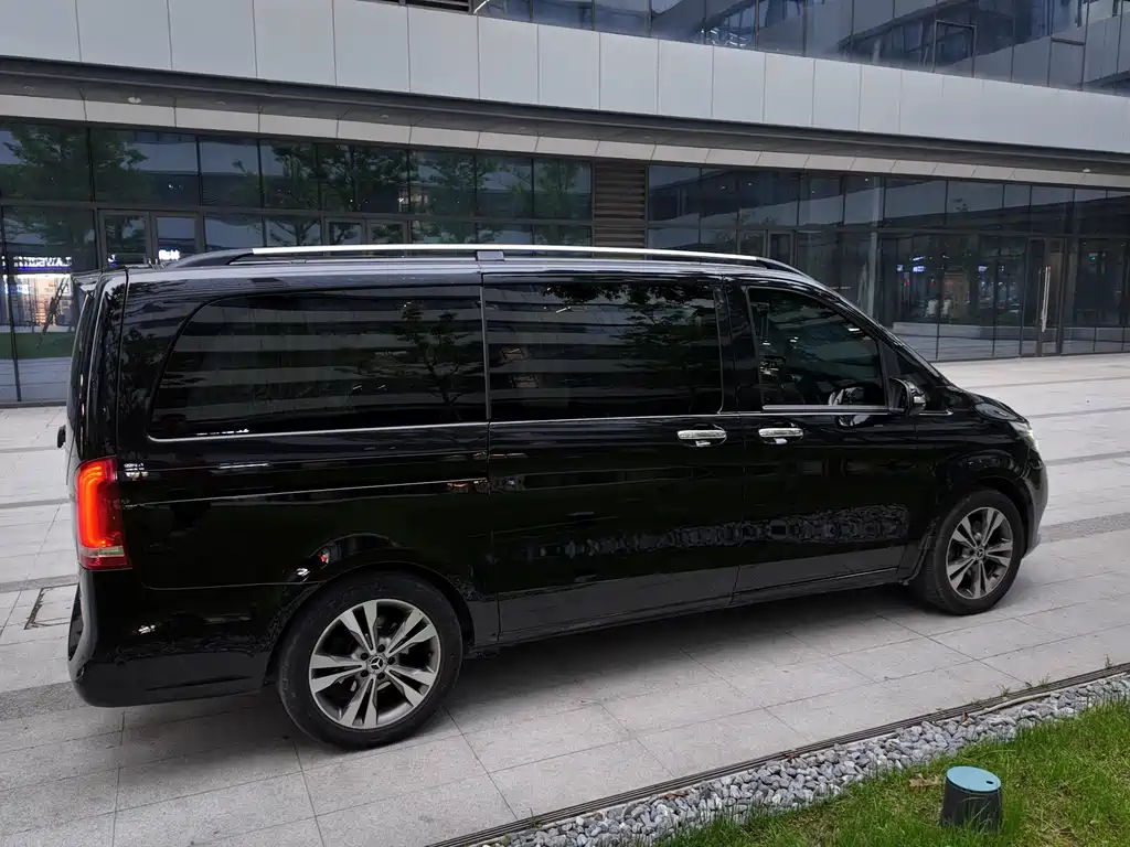 Mercedes-Benz V-Class V 2018 V 260 VI