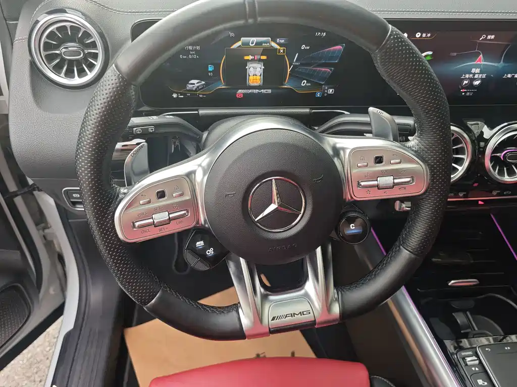 Mercedes-Benz GLA AMG — миниатюра 6
