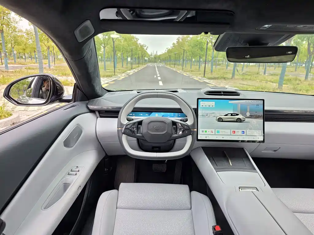 Lynk & Co Z10 — миниатюра 14