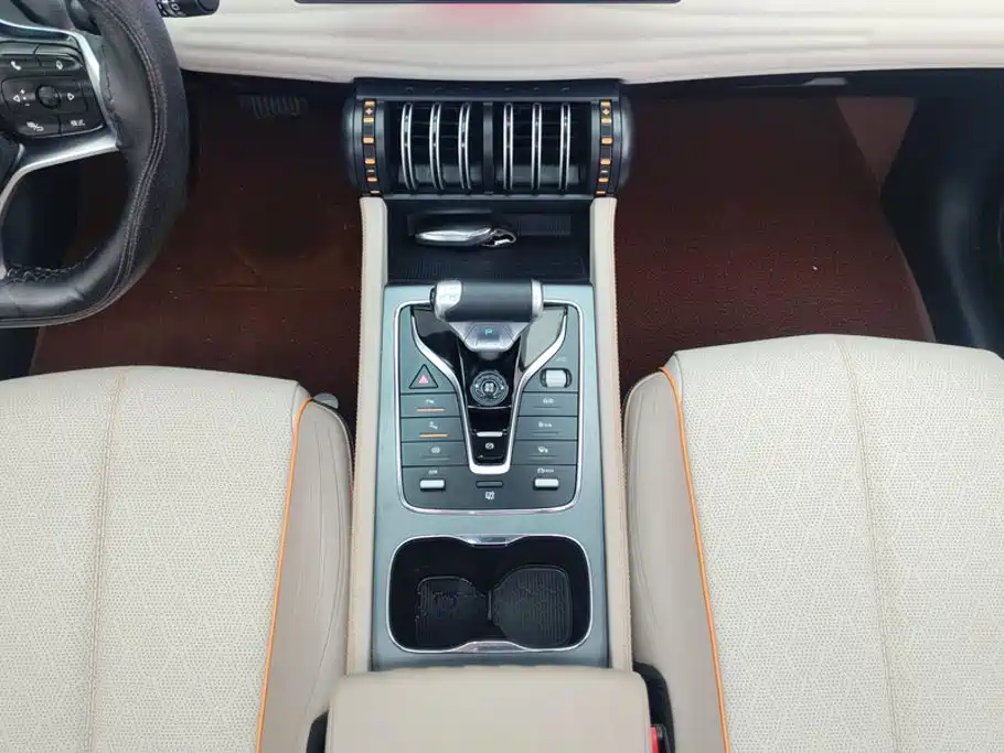 BYD Yuan Plus — миниатюра 16