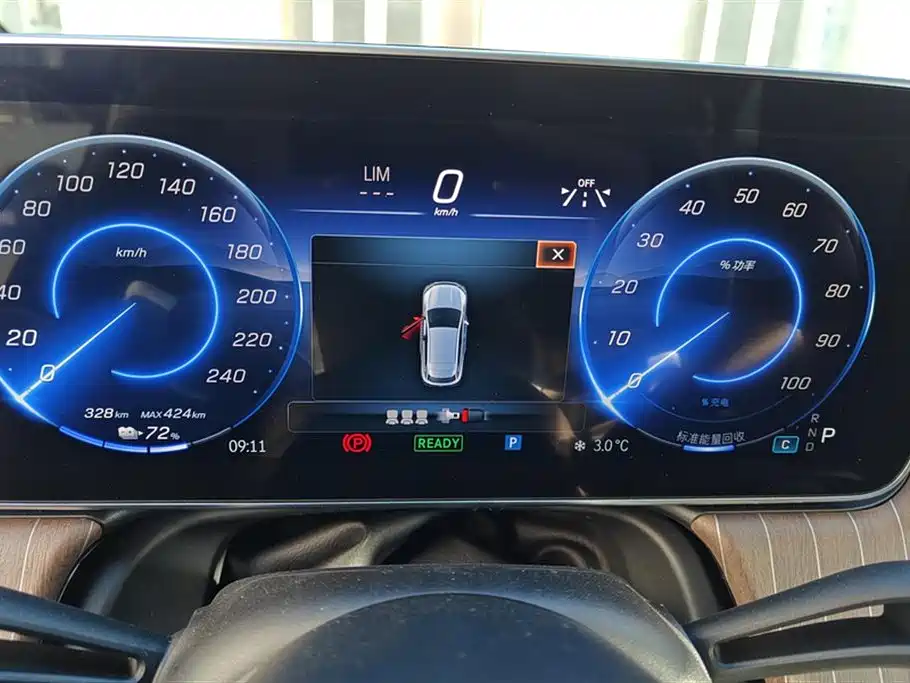 MERCEDES-BENZ EQE SUV