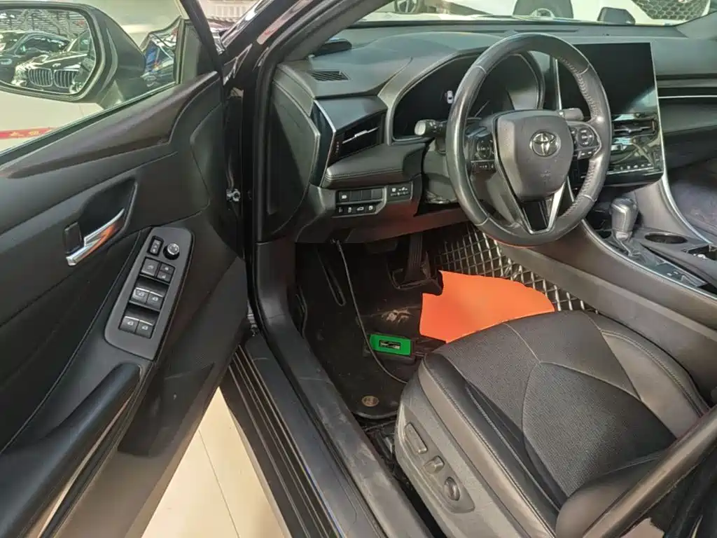 Toyota Avalon — миниатюра 16