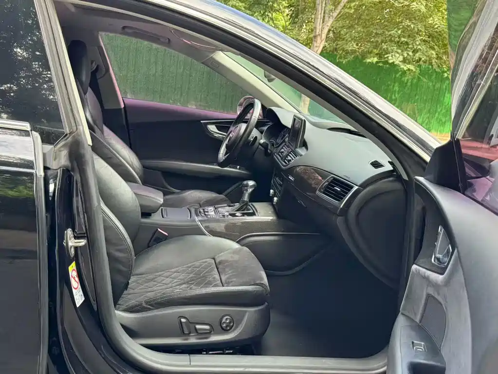 Audi S7 — миниатюра 11