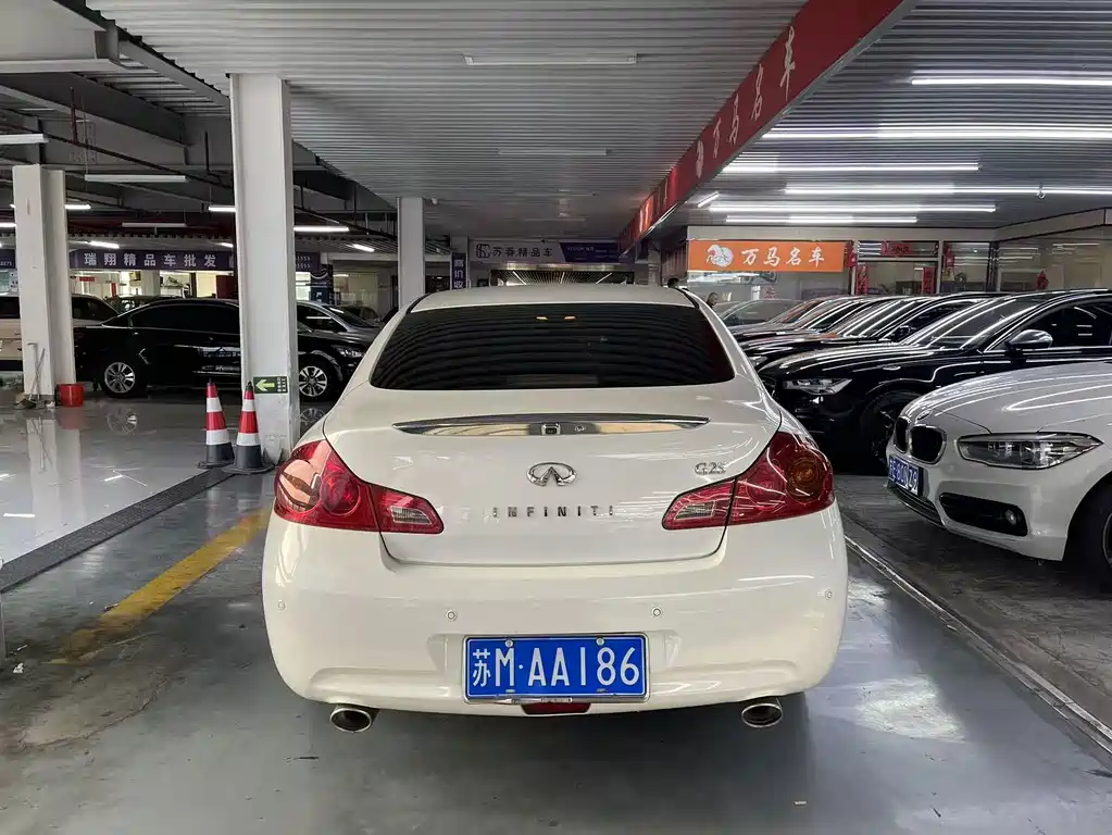 Infiniti G — миниатюра 10