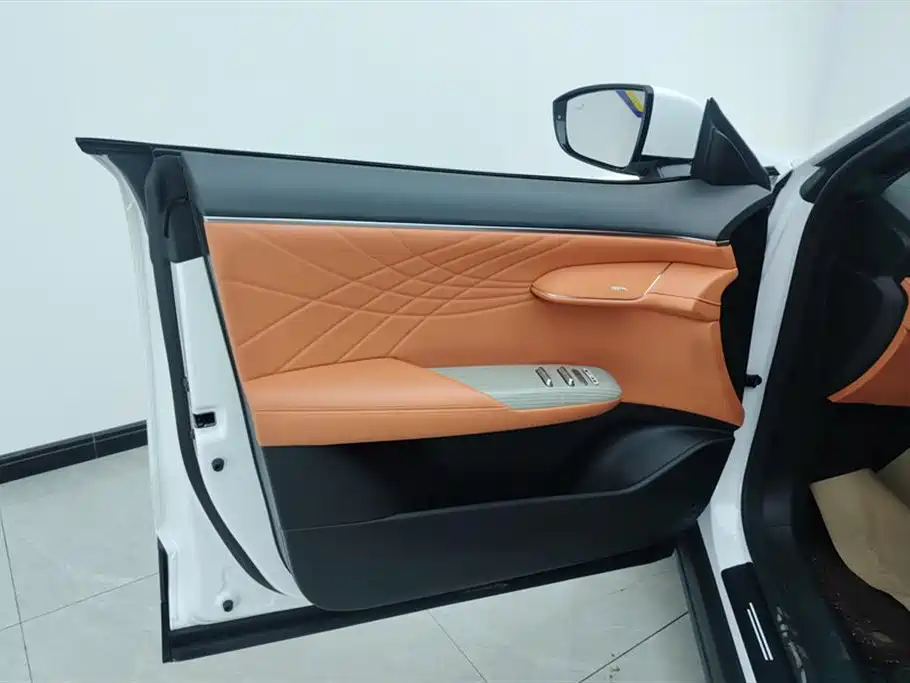 Changan Deepal DARK BLUE S07