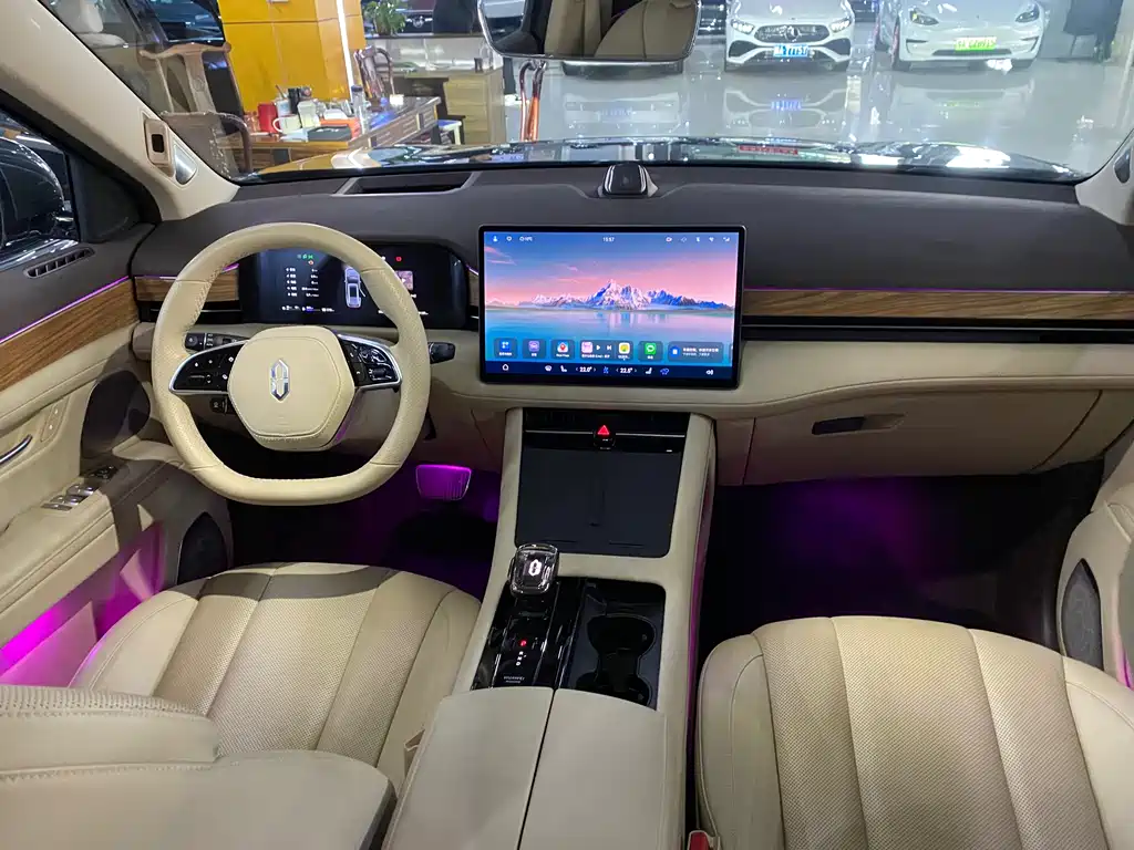 AITO ASK THE WORLD M7