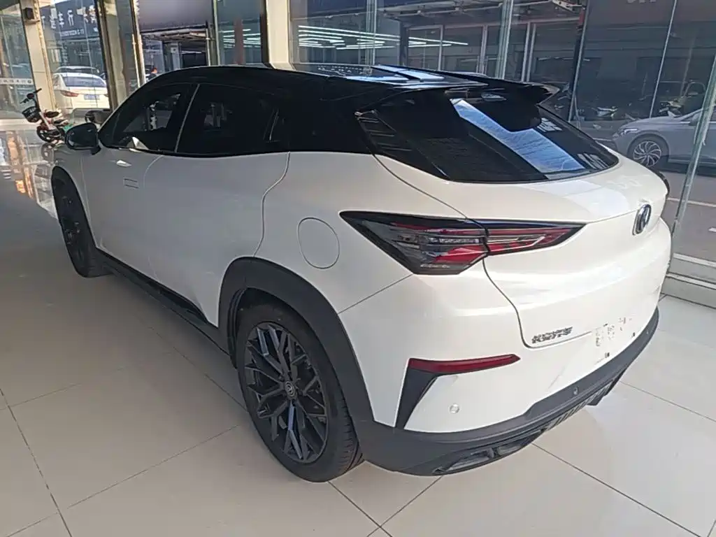 Changan UNI-T — миниатюра 5