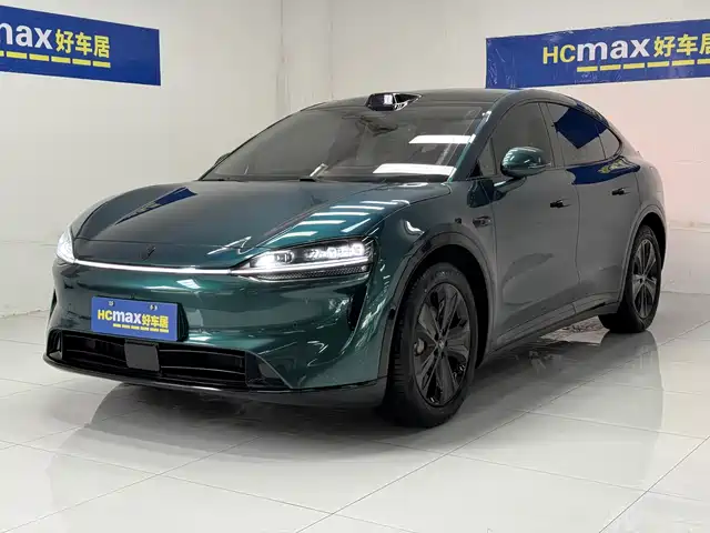 AITO WISDOM WORLD R7 2025